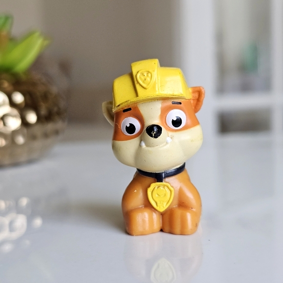 Paw Patrol Rubble's Mountain Rescue Toy Play Set Rubble Replacement Dog Figure - Picture 6 of 10